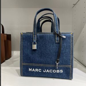 MARC JACOBS